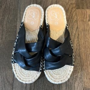 Strapped platform sandal